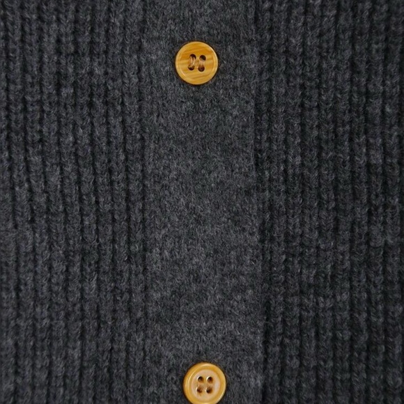 Elegant Gray Sweater with Cream Collar women’s xxs , buttons , Peter Pan collar - Picture 5 of 6